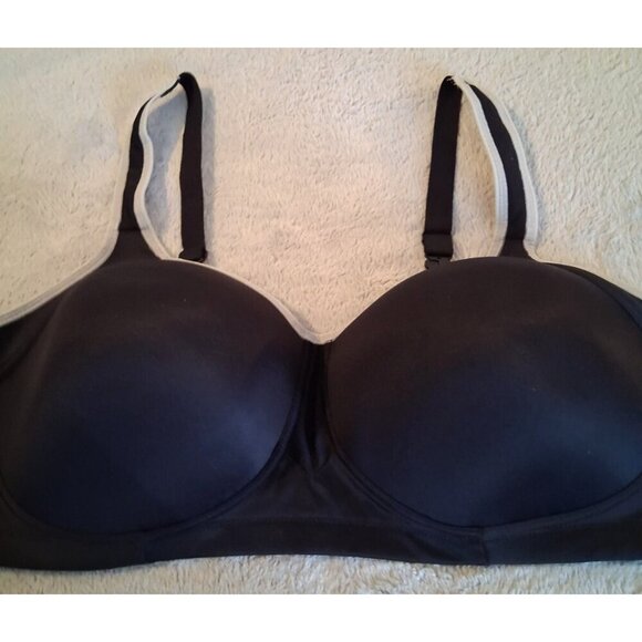 Vanity Fair 71500 Black Gray Full Figure Wireless Sports Bra Sz 42DD - Picture 2 of 5